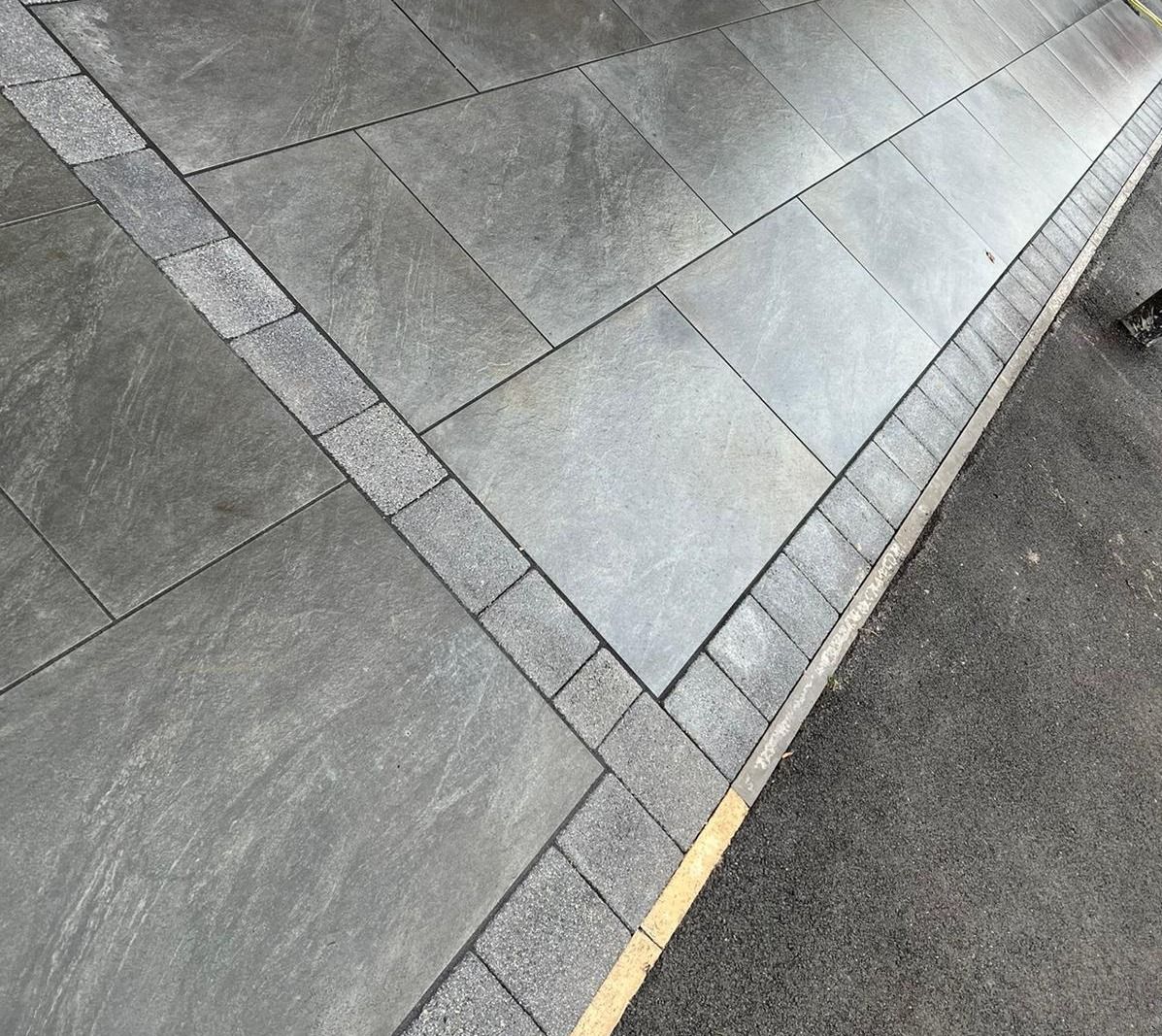 Anthracite Porcelain 900 x 600 mm